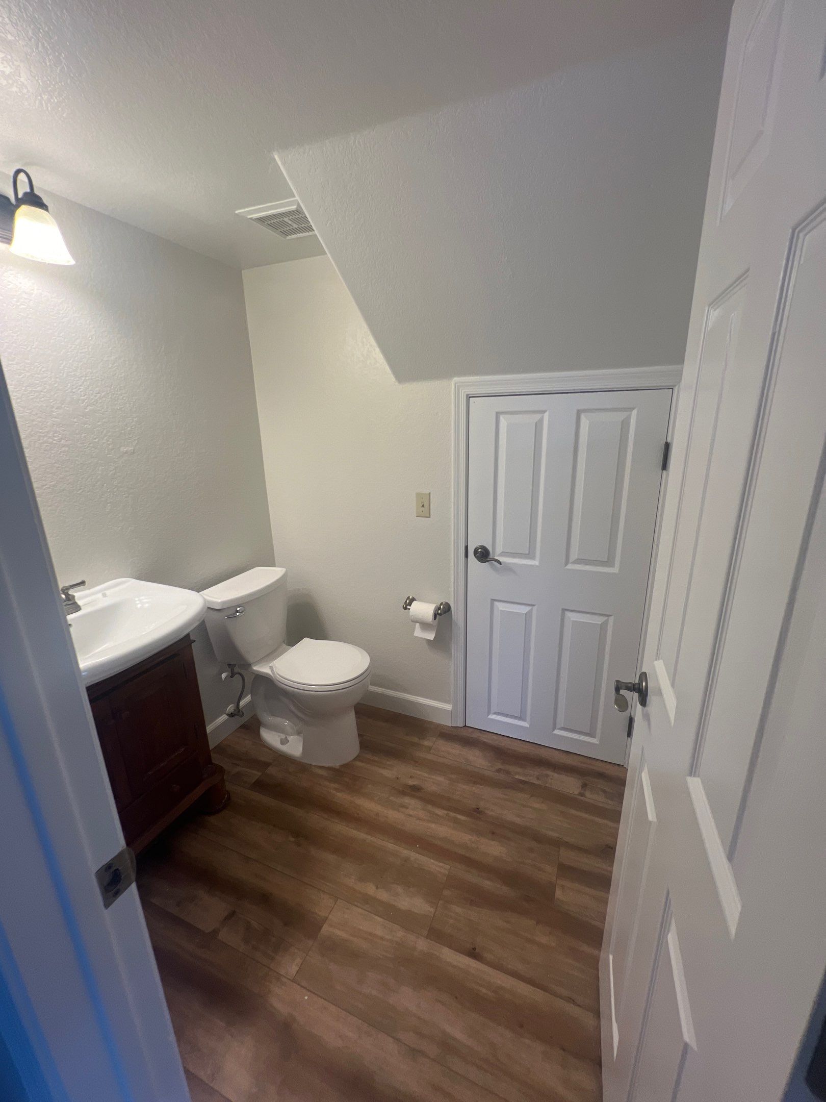 Cave Creek bathroom after painting transformation