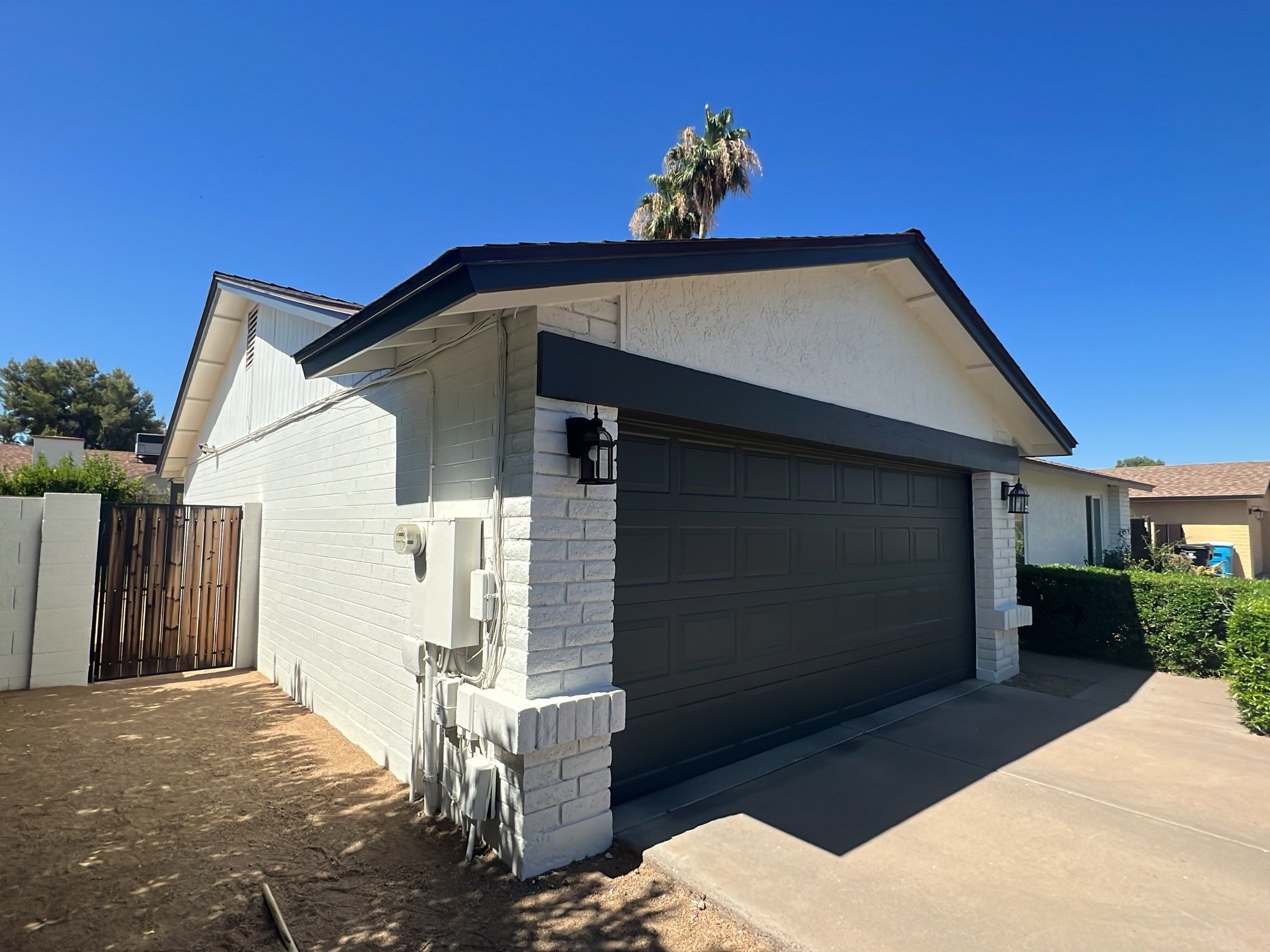 Paradise Valley garage door after painting transformation