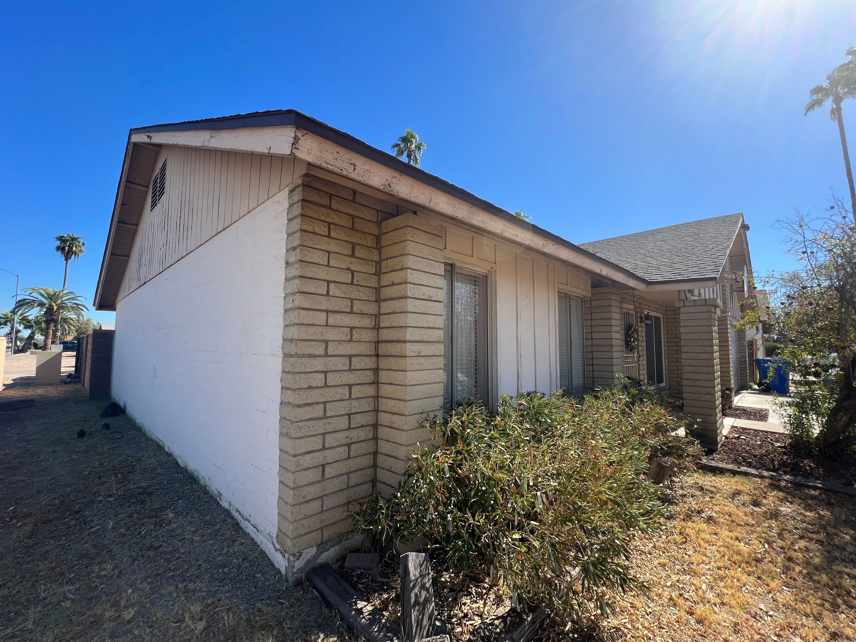 Glendale residential exterior before painting