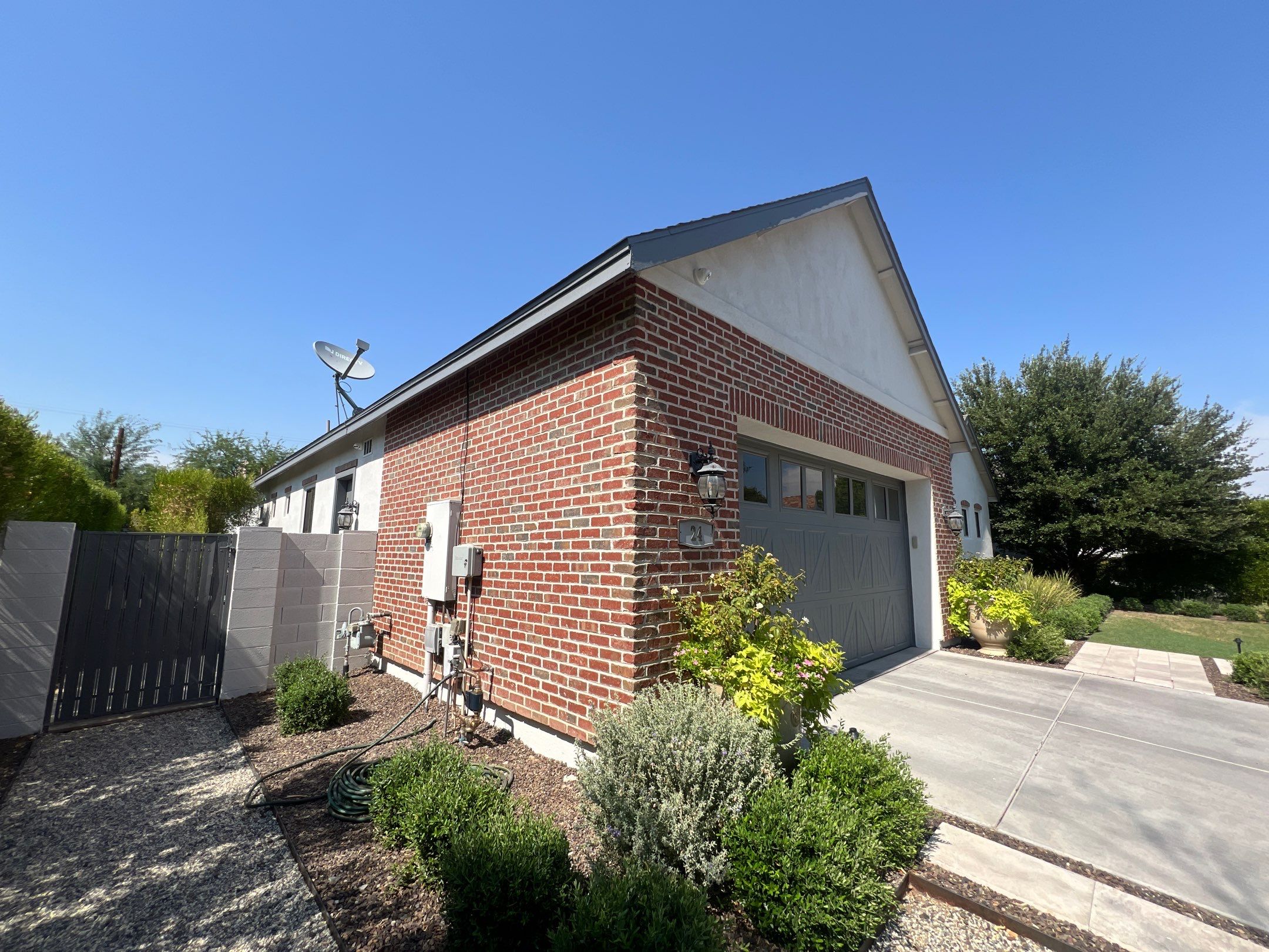 Phoenix exterior and gate after painting
